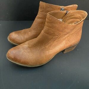 Lucky Brand Brown Leather Ankle Boots Size 8